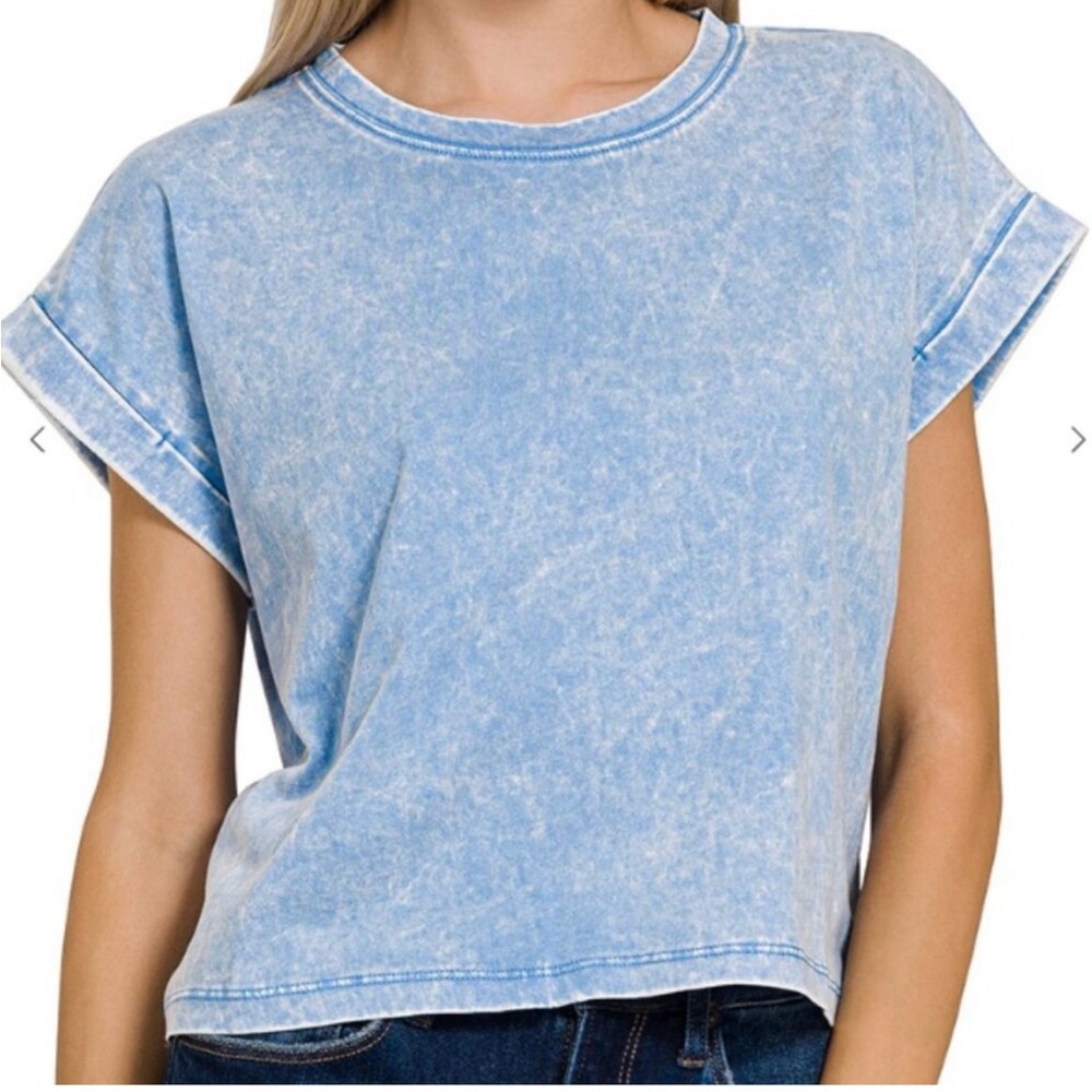 Zenana Outfitters Blue Boxy Crop T-Shirt Size Large
